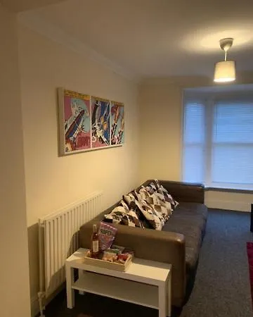 Stylish 2 Bed Riverside House, 2 Kingsize Beds, Free Parking Саутгемптон Экстерьер фото